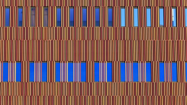 Parallel processing in purrr 1.1.0